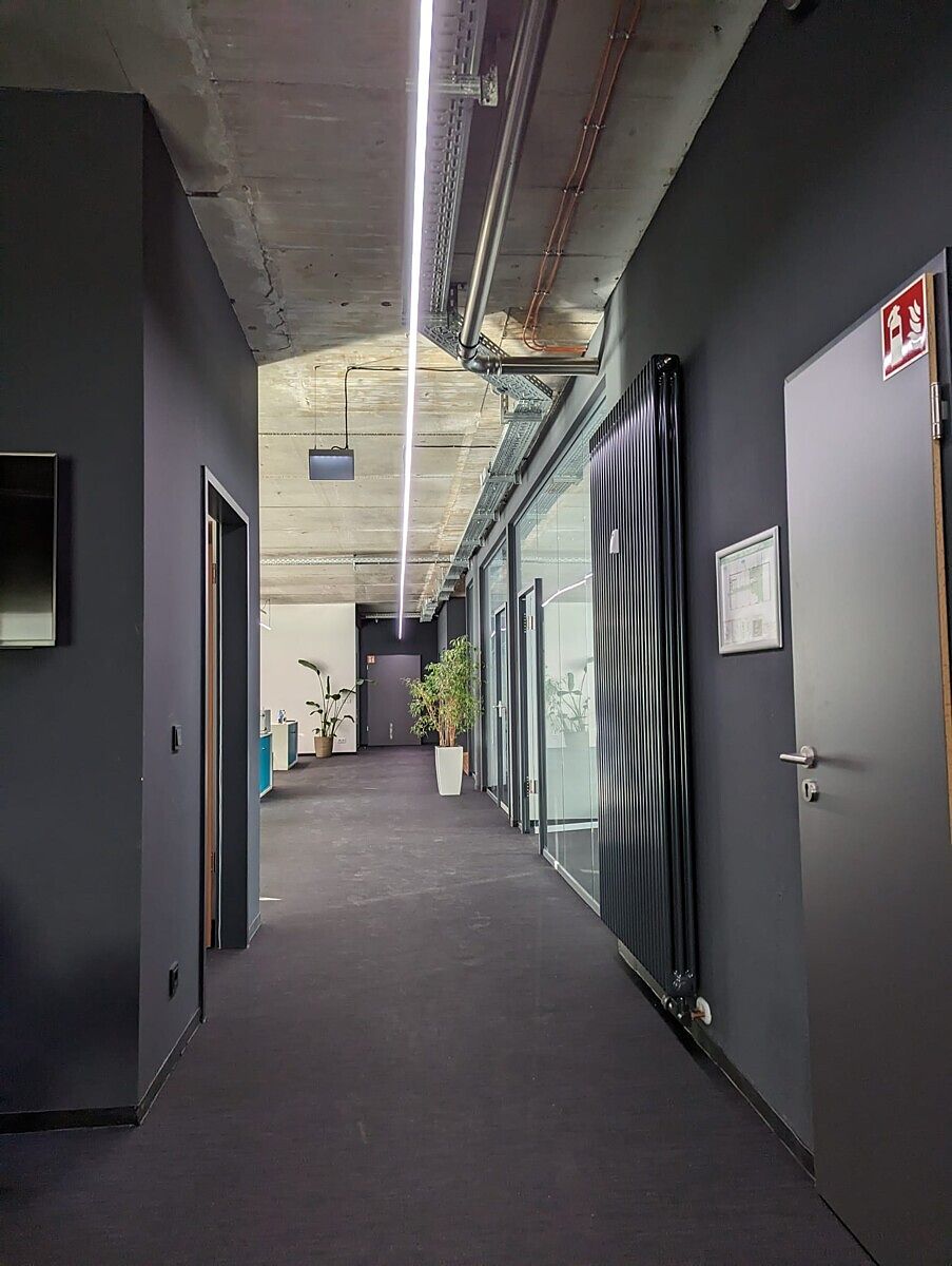 Büro Regensburg-West – Flurbereich
