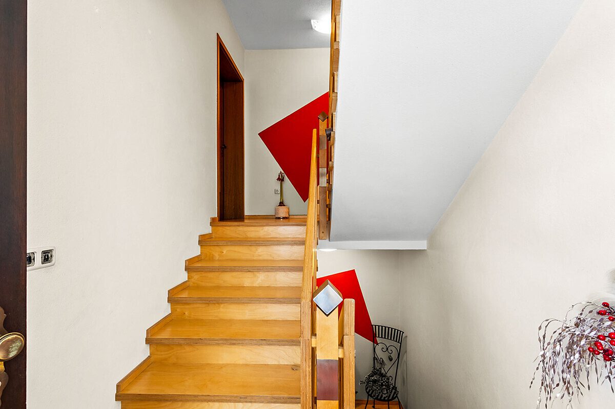 Einfamilienhaus Klardorf, Schwandorf – Treppenhaus (1)